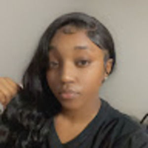 Meet your Posher, Krisharra